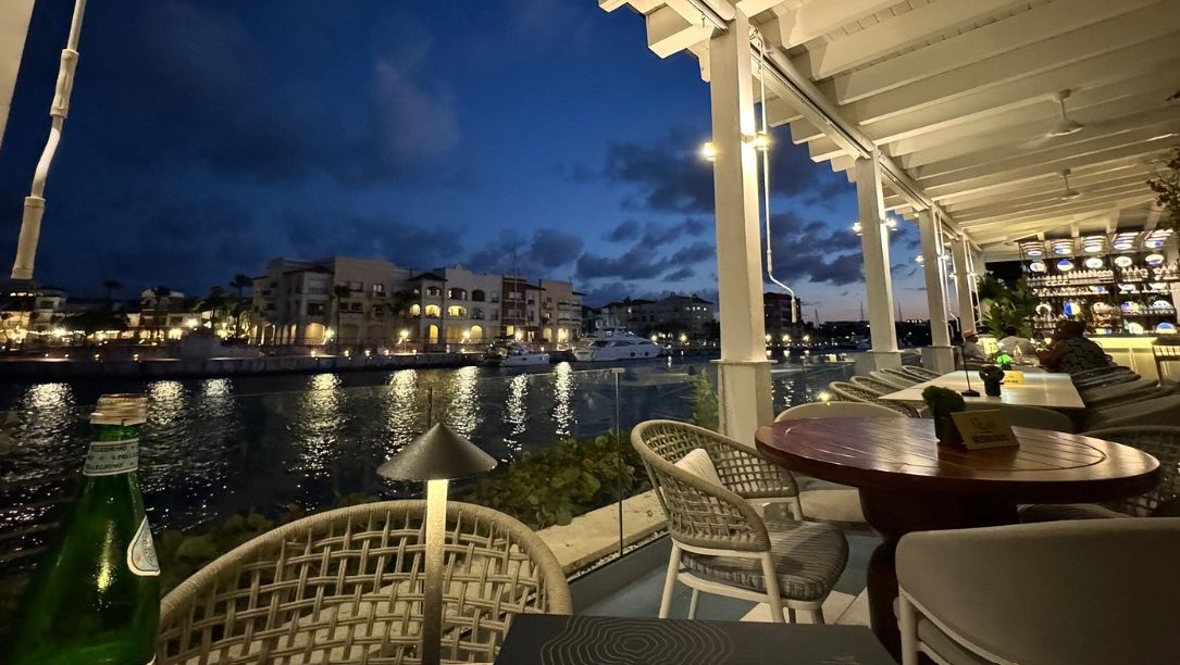 Noah Marina Restaurant
