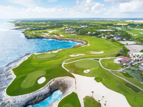 Corales Golf Course
